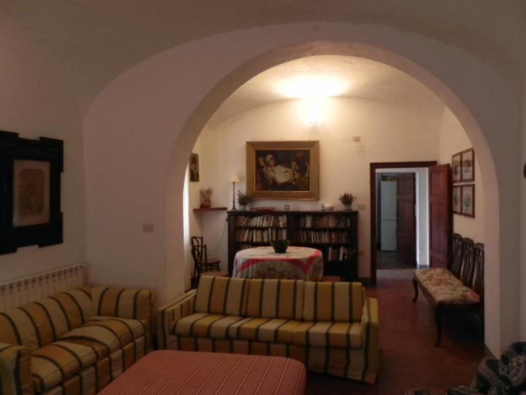 Affittacamere Castello di Grotti Corsano  Camera foto